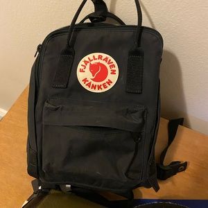 fjallraven kanken book bag